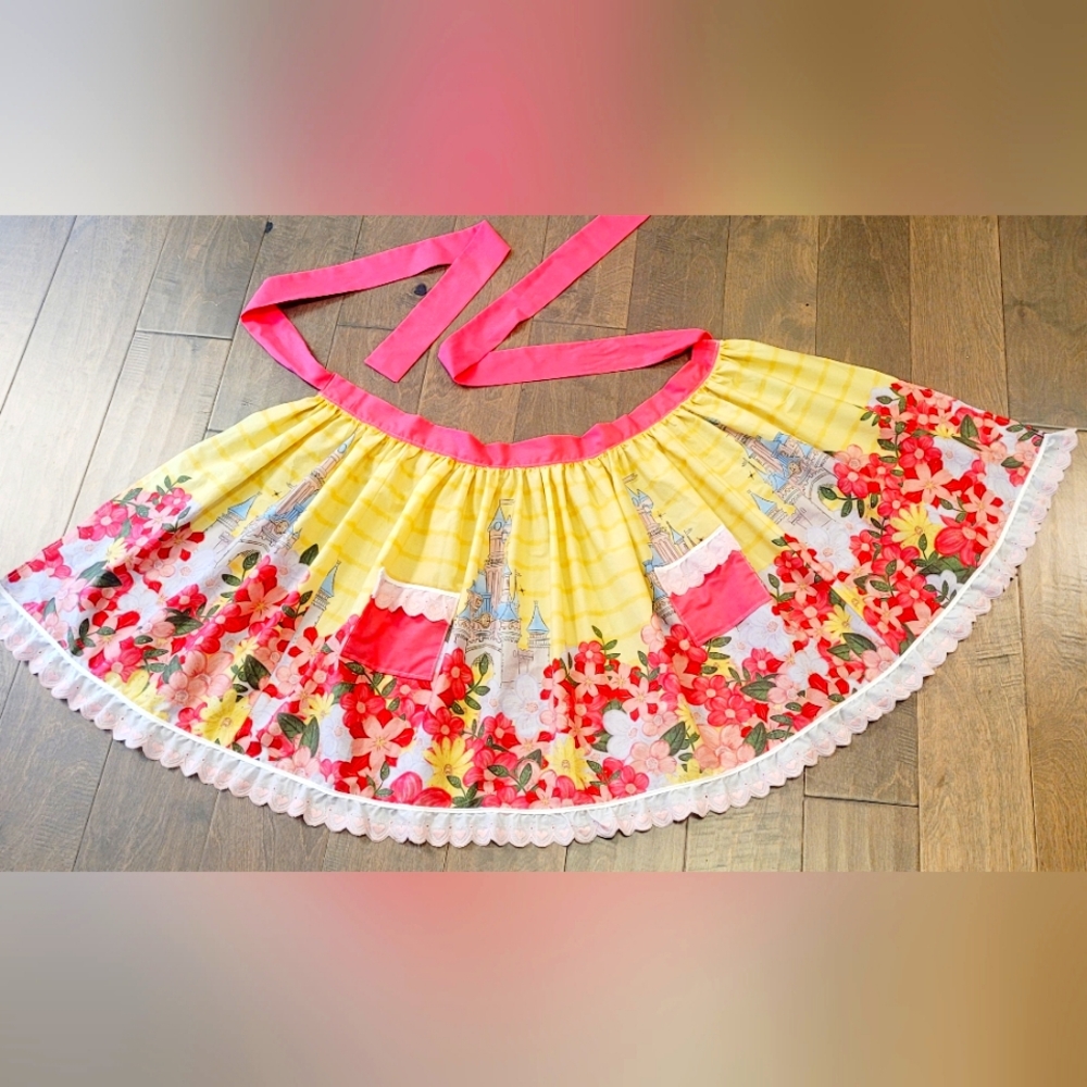 Handmade Custom Half Kitchen Apron with Castle & Floral Print Size M-XL Pink